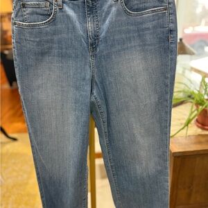 Eddie Bauer Light Blue Ankle Jeans high rise